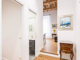 RSH San Cosimato Luxury Bright Apartment