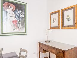 RSH San Cosimato Luxury Bright Apartment