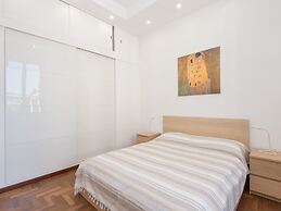 RSH Popolo Elegant Two Bedroom Apartment