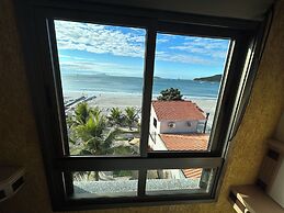 GOLFINHOS APART HOTEL