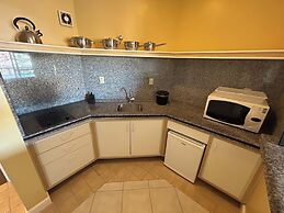 GOLFINHOS APART HOTEL