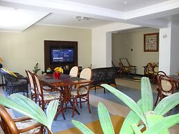 GOLFINHOS APART HOTEL