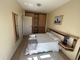 GOLFINHOS APART HOTEL