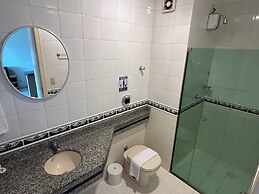 GOLFINHOS APART HOTEL