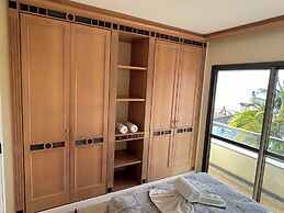 GOLFINHOS APART HOTEL