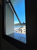 GOLFINHOS APART HOTEL