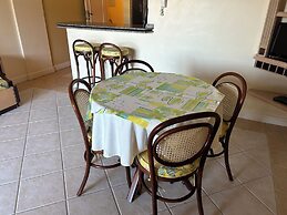 GOLFINHOS APART HOTEL