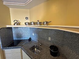 GOLFINHOS APART HOTEL