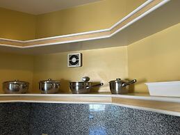 GOLFINHOS APART HOTEL