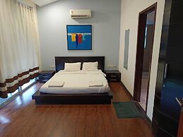 The Eternal Wave by Krish Retreat