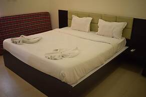 The Eternal Wave by Krish Retreat