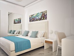 ΑRCS Suites & Residences