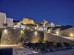 ΑRCS Suites & Residences