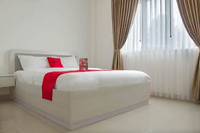 RedDoorz Plus near Jatinangor Town Square 2