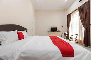 RedDoorz near Grand Palladium