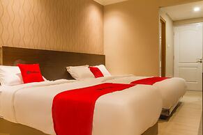 RedDoorz Plus @ Dipatiukur