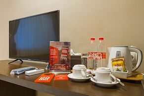 RedDoorz Plus @ Dipatiukur