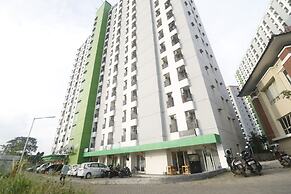 RedLiving Apartemen Green Lake View Ciputat - Pelangi Rooms Tower E