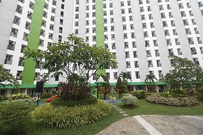 RedLiving Apartemen Green Lake View Ciputat - Pelangi Rooms Tower E