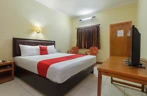 RedDoorz @ Jalan Babepalar Rike Manado