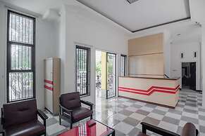 RedDoorz near Sultan Thaha Airport Jambi