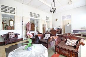 RedDoorz Syariah near Wijilan Yogyakarta