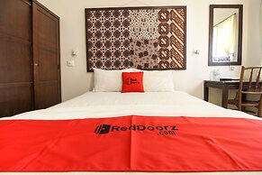 RedDoorz Syariah near Wijilan Yogyakarta