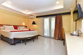 RedDoorz Plus near Mall Bali Galeria 2