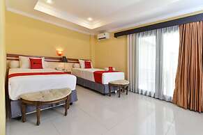 RedDoorz Plus near Mall Bali Galeria 2