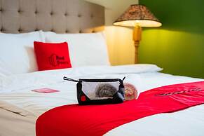 RedDoorz Plus @ Kamuning Quezon City