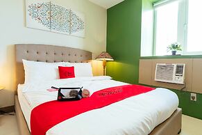 RedDoorz Plus @ Kamuning Quezon City