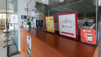 RedDoorz Plus @ Kamuning Quezon City