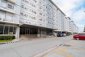 RedDoorz Premium @ SMDC Fairview