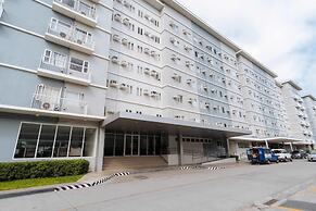 RedDoorz Premium @ SMDC Fairview