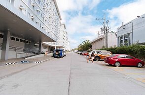 RedDoorz Premium @ SMDC Fairview