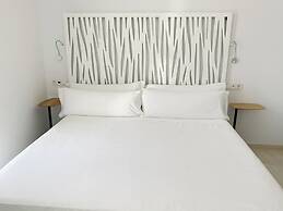 Feelathome Rivero Apartments