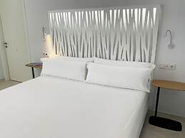 Feelathome Rivero Apartments