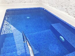 Feelathome Rivero Apartments