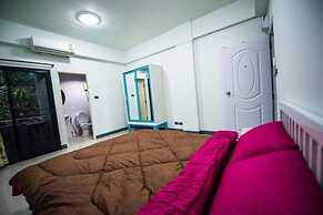 Baan Roi - Adults Only