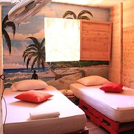 Nuestros Tres Tesoros