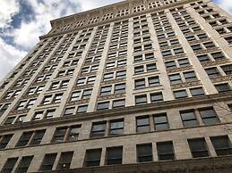 The Candler Hotel Atlanta, Curio Collection by Hilton