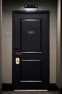 The Candler Hotel Atlanta, Curio Collection by Hilton