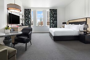 The Candler Hotel Atlanta, Curio Collection by Hilton