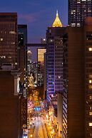 The Candler Hotel Atlanta, Curio Collection by Hilton