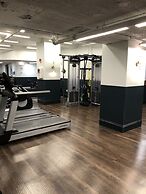 The Candler Hotel Atlanta, Curio Collection by Hilton