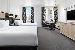 The Candler Hotel Atlanta, Curio Collection by Hilton