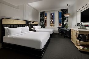 The Candler Hotel Atlanta, Curio Collection by Hilton