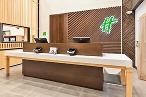Holiday Inn & Suites Toledo Southwest - Perrysburg by IHG