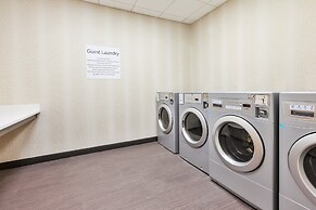 Holiday Inn & Suites Toledo Southwest - Perrysburg by IHG