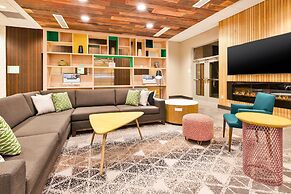 Holiday Inn & Suites Toledo Southwest - Perrysburg by IHG